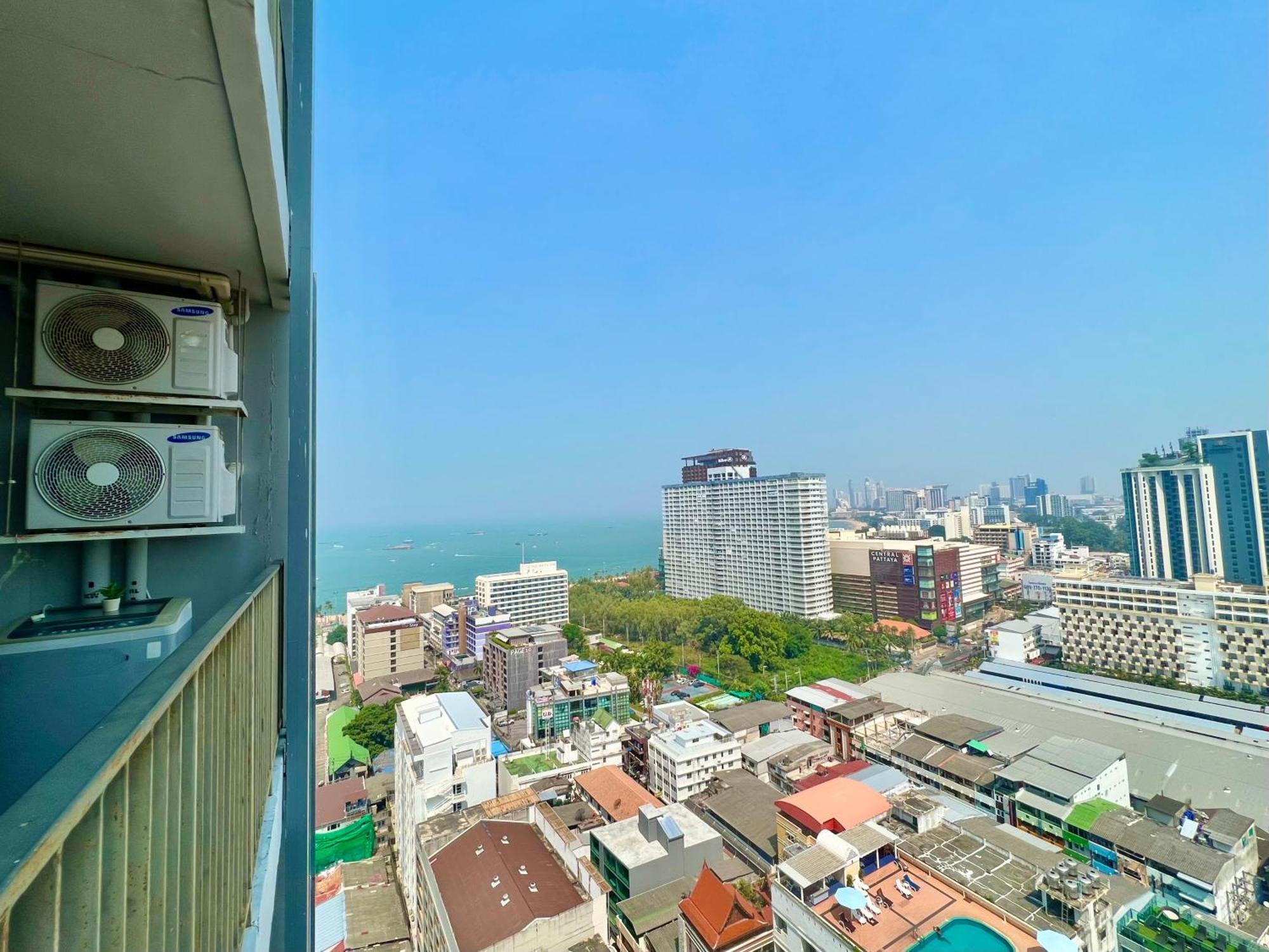Sea View Pattaya Beach @The Base Central Pattaya Buitenkant foto